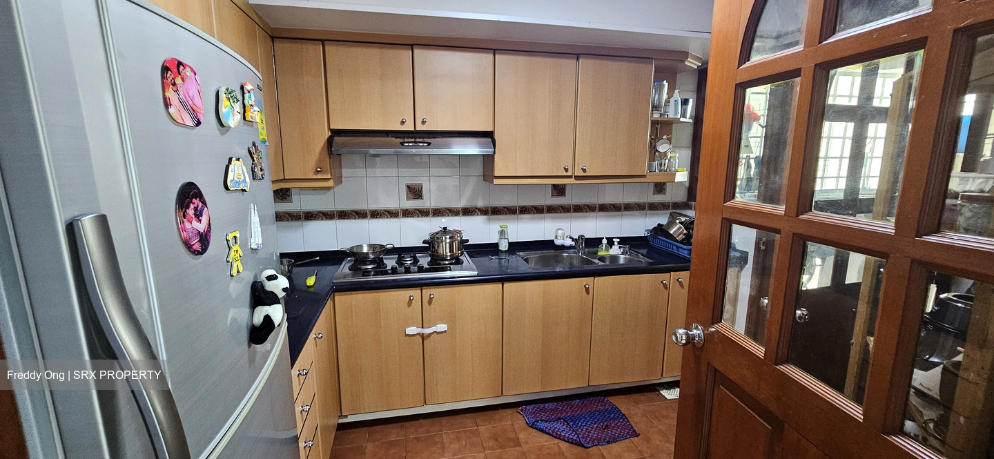 Melville Park (D18), Condominium #571882191